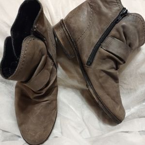 Remonte Dorndorf sz40 booties boots EUC